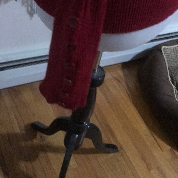 Red long sleeve sweater - Picture 2 of 4